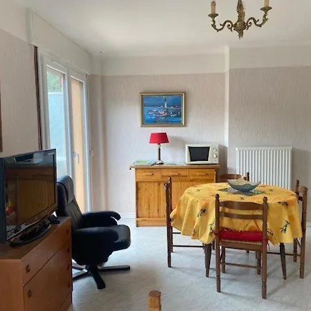 Avec Terrasse, Parking Et Wifi - Proche Cure Et Centre - Fr-1-703-74 *