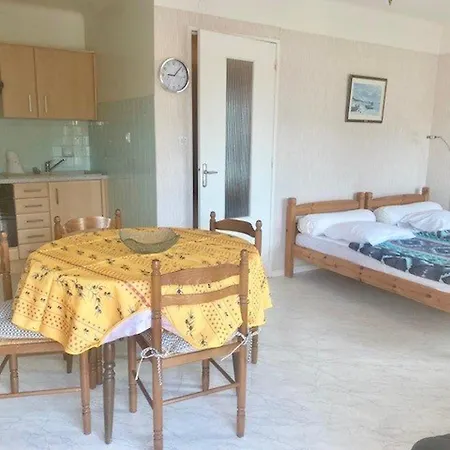 Avec Terrasse, Parking Et Wifi - Proche Cure Et Centre - Fr-1-703-74 Apartamento *
